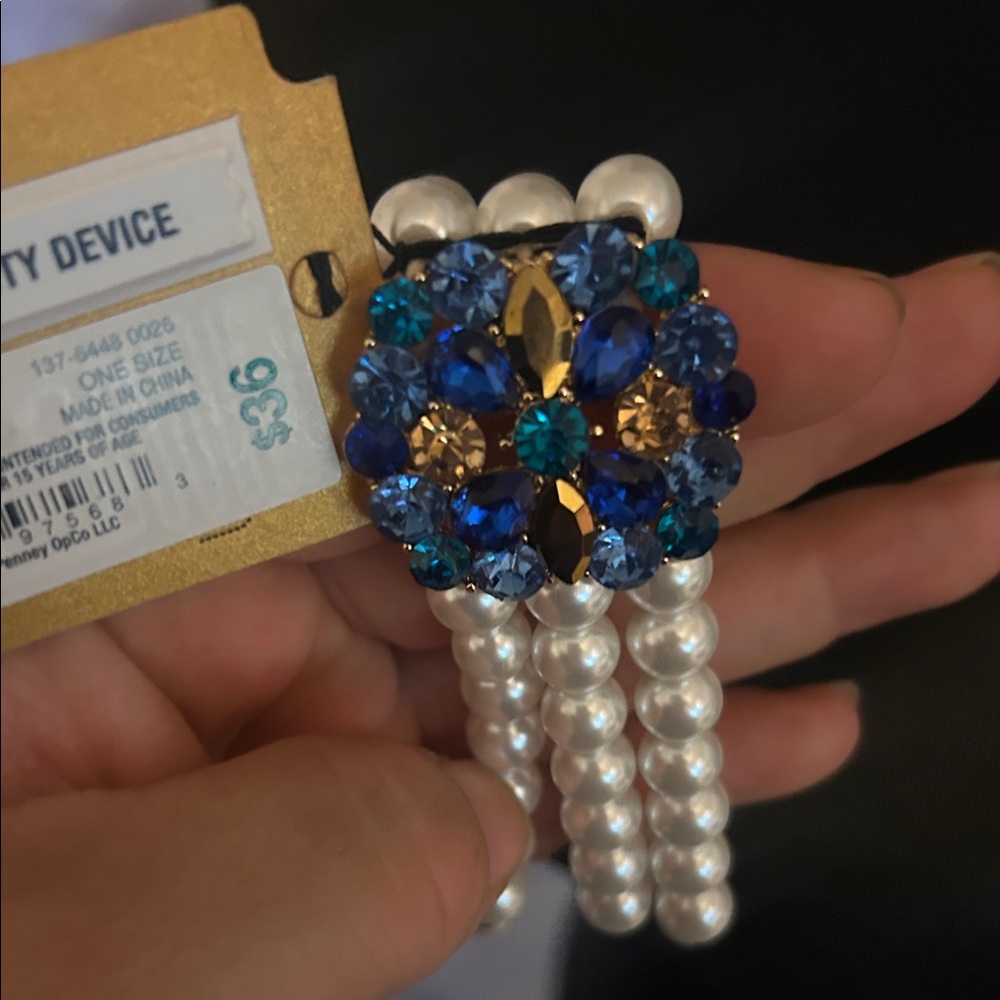 Monet Pearl and Sapphire Bracelet - Picture 4 of 8